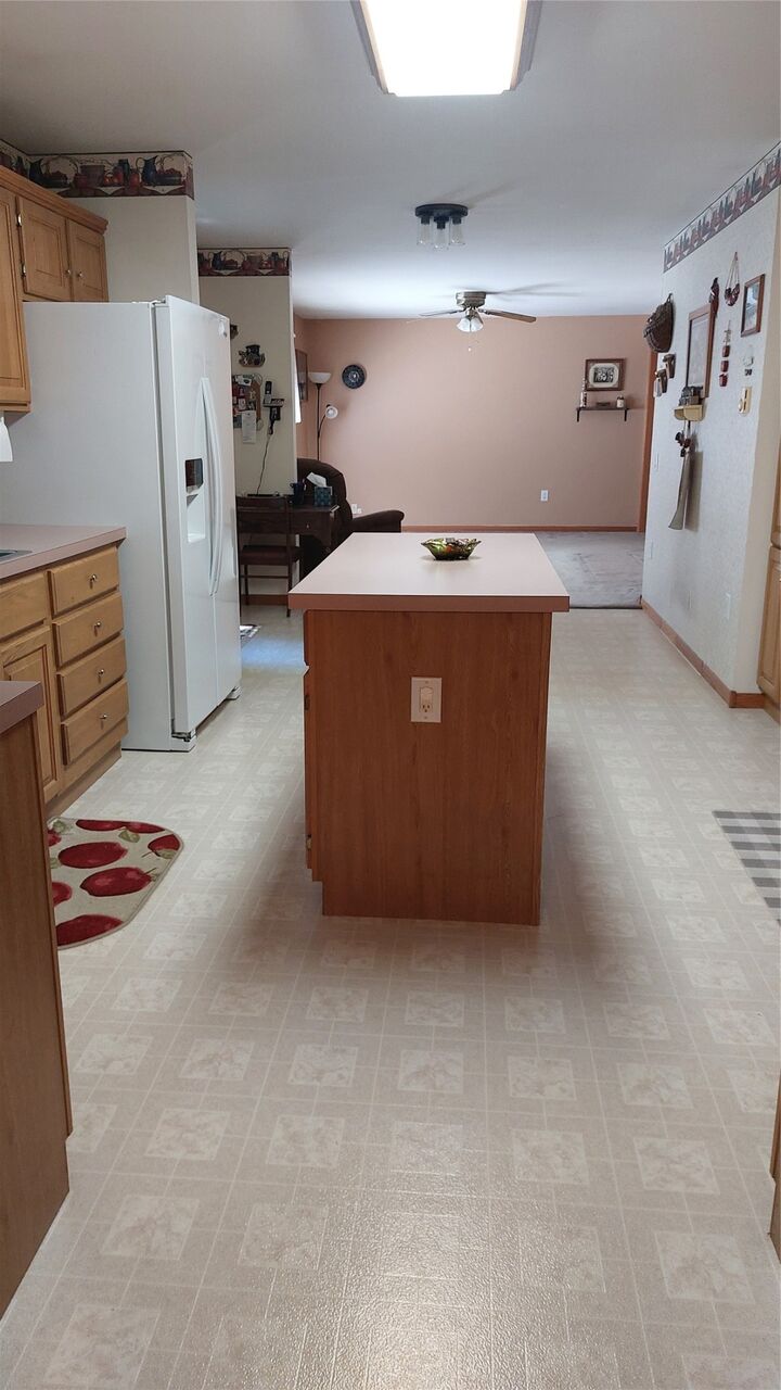 Property Photo:  28775 Lake Creek Road  PA 16314 