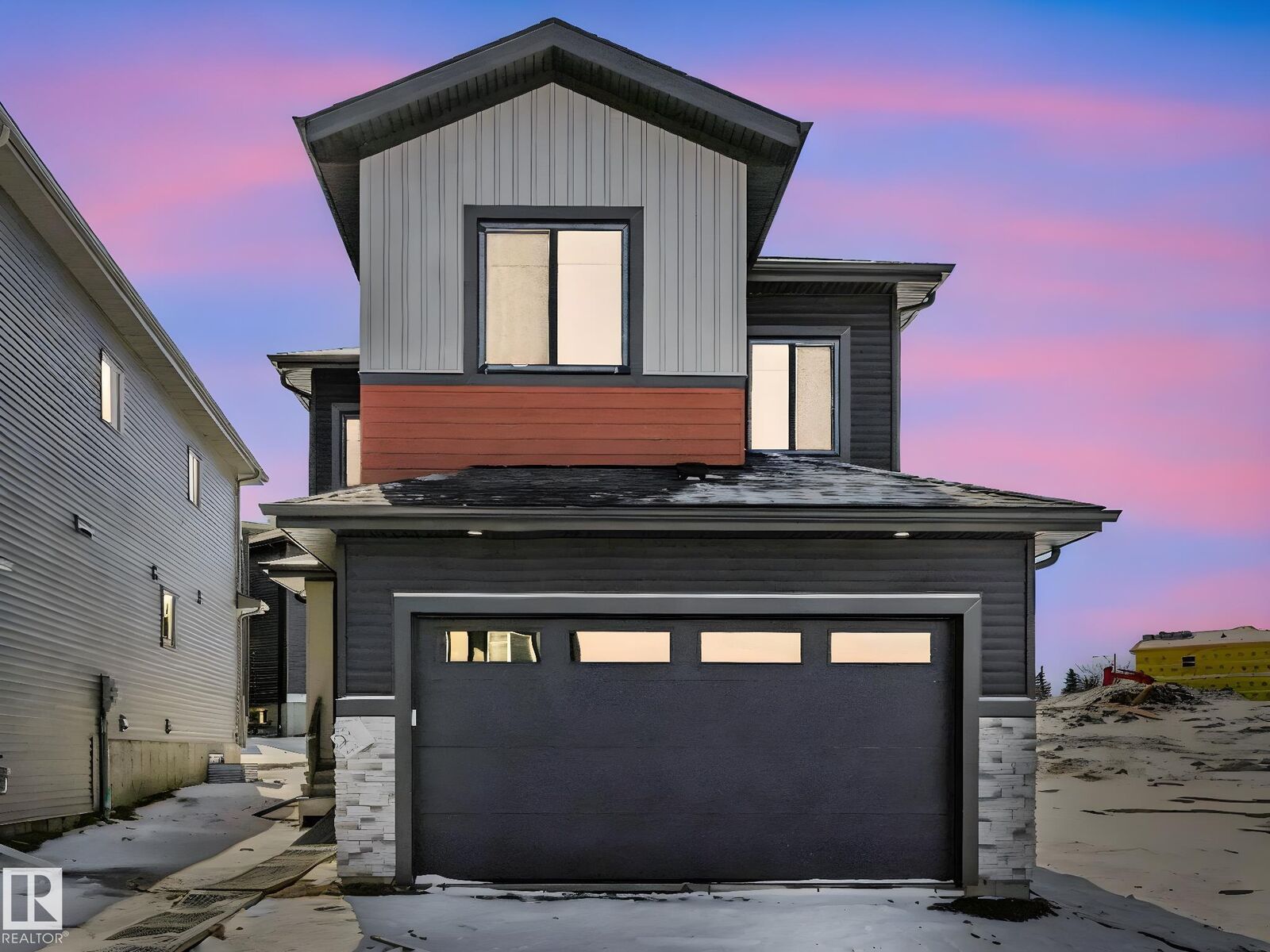 Property Photo:  239 Kinglet Boulevard NW  AB T5S 0S6 