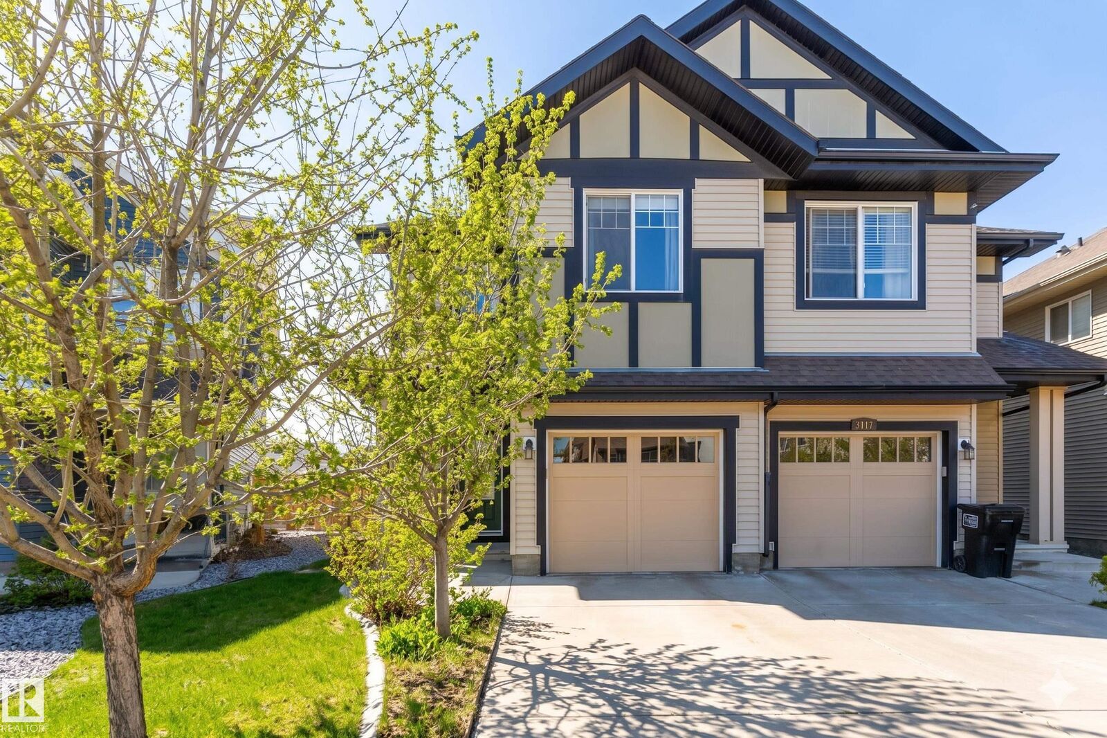Property Photo:  3119 Carpenter Landing Landing SW  AB T6W 2Y8 