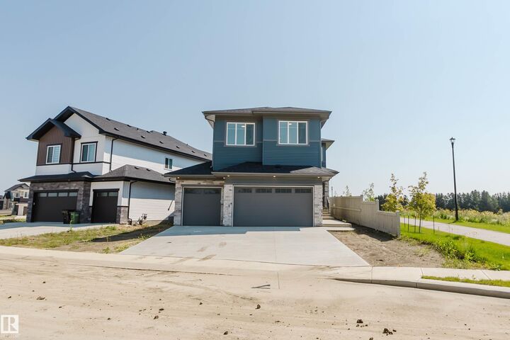 Property Photo: 3327 Chernowski Way SW AB T6W 5V6