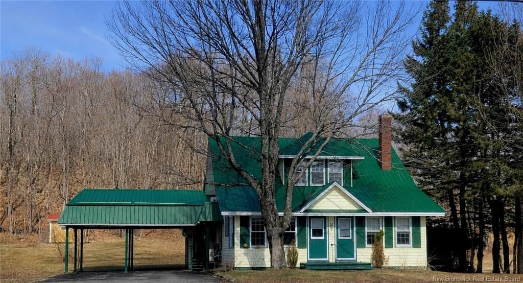 Property Photo:  507 Otis Drive  NB E6H 1J5 