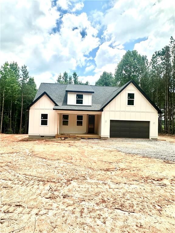 Property Photo: 299 Laura Circle GA 30108