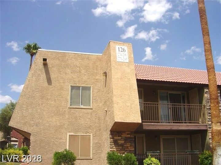 Property Photo: 5314 River Glen Drive 288 NV 89103