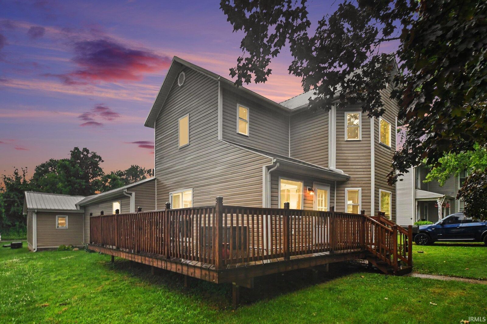 Property Photo:  523 E Spring Street  IN 46761 