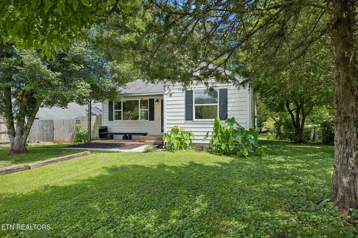 Property Photo:  4300 Woodlawn Pike  TN 37920 