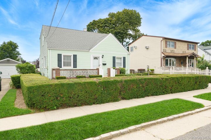 Property Photo: 65 5th Street NY 11040