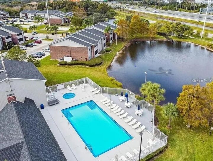 Property Photo: 1400 Gandy Boulevard N 1010 FL 33702
