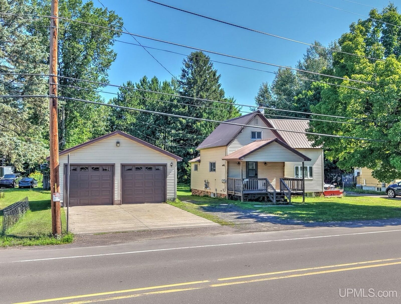 Property Photo: 28206 9th Street MI 49945