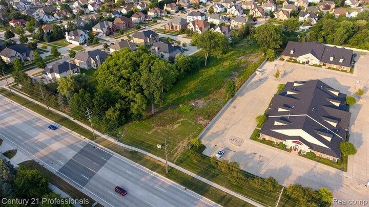 Property Photo:  43224 Dequindre Rd Road  MI 48314 