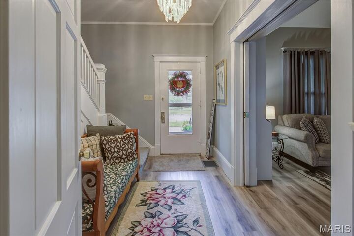 Property Photo: 409 E Cypress Street MO 63834