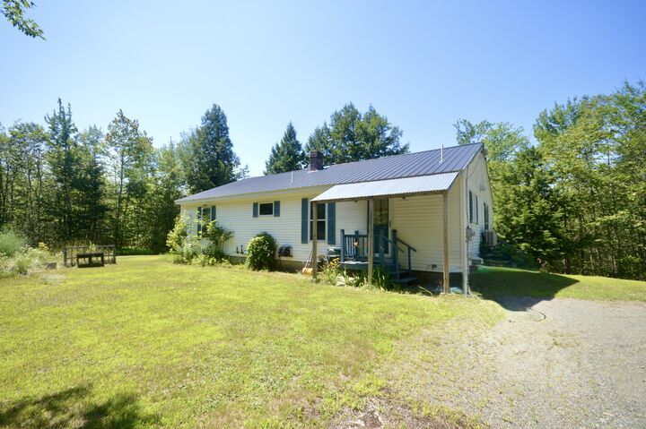 Property Photo:  1154 W Old Town Road  ME 04468 