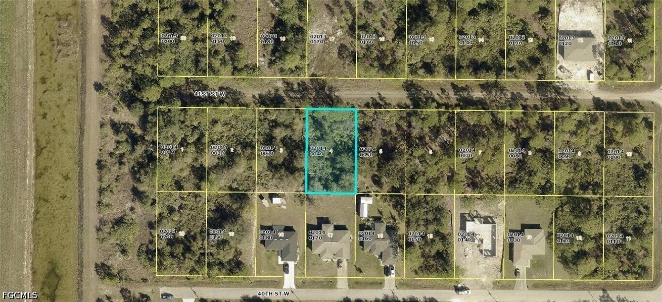 Property Photo: 3313 41st Street W FL 33971