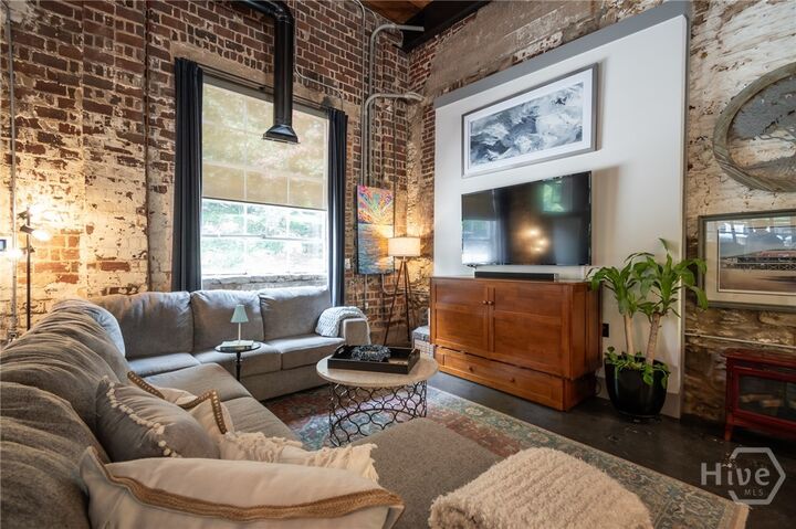 Property Photo: 585 White Circle 32 GA 30605