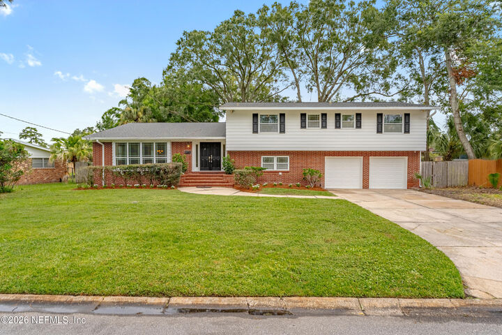 Property Photo:  2801 Alvarado Avenue  FL 32217 