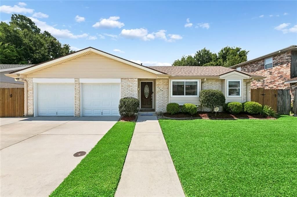 Property Photo:  5708 Camphor Street  LA 70003 