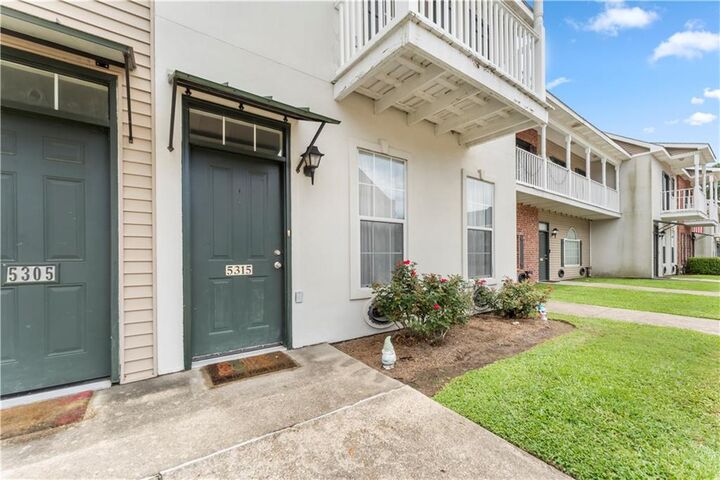Property Photo: 5315 Arlington Court LA 70820
