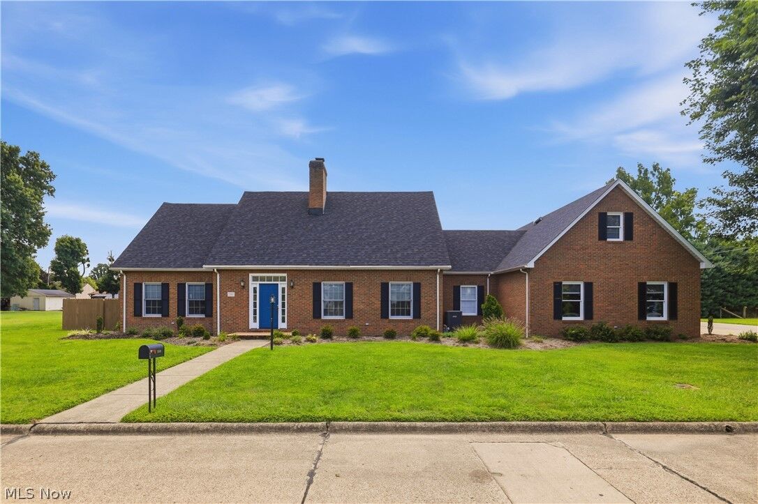 Property Photo: 5500 2nd Avenue WV 26105