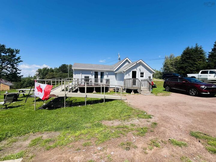 Property Photo:  75 Hillside Drive  NS B0L 1B0 