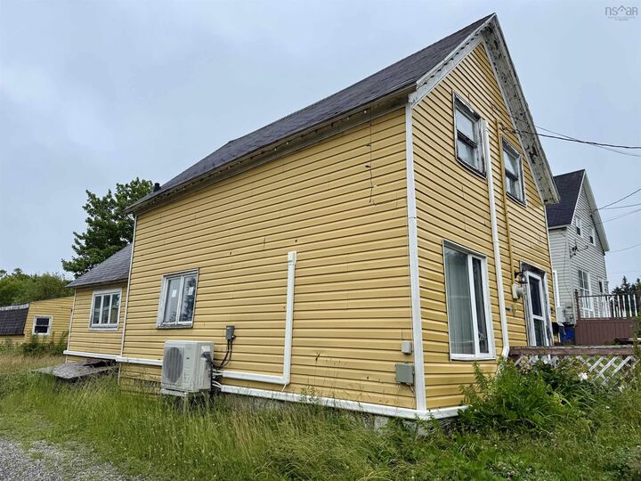 Property Photo:  21 Leslie Lane  NS B1A 2E4 