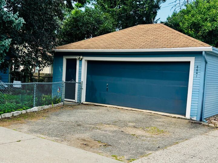 Property Photo:  4641 Oakland Avenue  MN 55407 