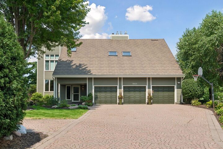 Property Photo: 10631 Niblick Lane MN 55347