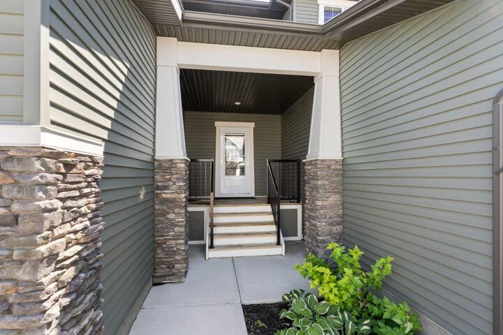 Property Photo:  143 Cooperswood Place SW  AB T4B 3Y7 