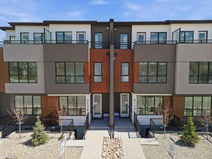 Property Photo: 2122 7 Street NW AB T2M 1K3