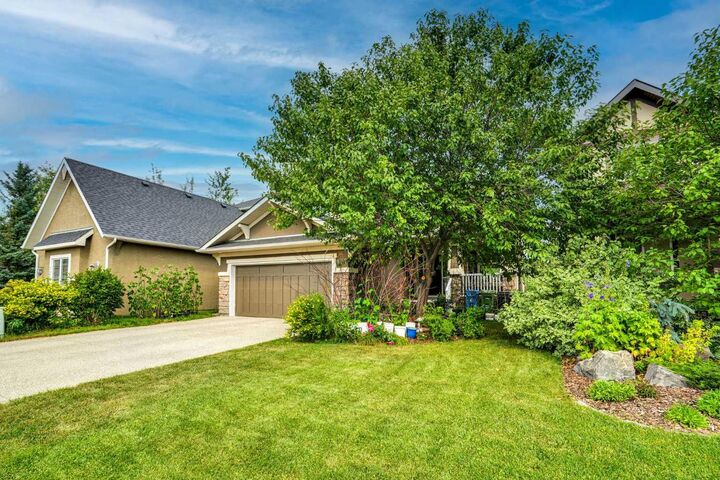 Property Photo: 126 Panatella Crescent NW AB T3K 0M5