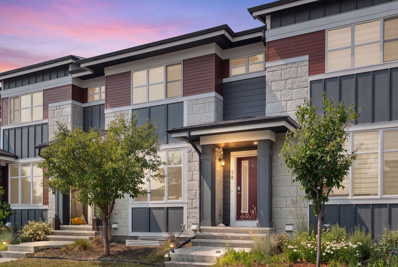Property Photo:  56 Skyview Circle NE  AB T3N 0V3 