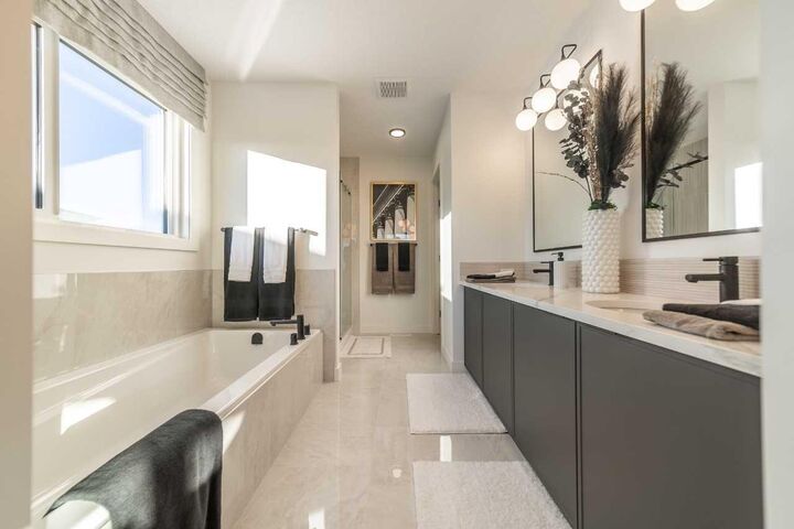 Property Photo:  468 Northern Lights Place  AB T0J 1X2 