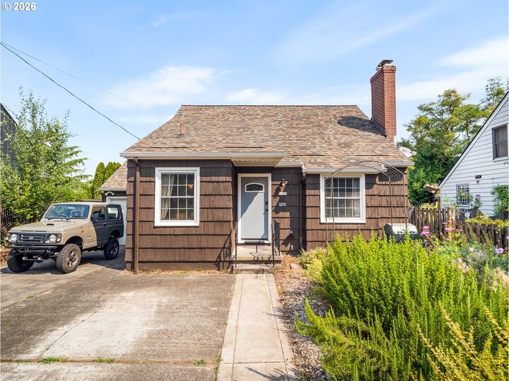 Property Photo:  3119 N Kilpatrick St  OR 97217 