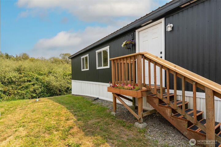 Property Photo: 1320 N Oak Harbor Street 190 WA 98277