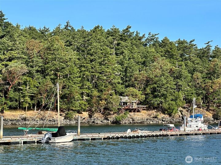 Property Photo: 240 Old Midden Lane WA 98286