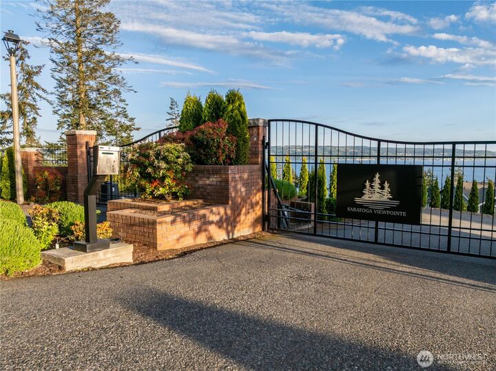 Property Photo: 1485 Sergios View Lane WA 98277