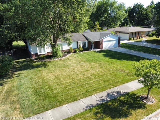 Property Photo:  5475 Botsford Avenue  MI 48310 