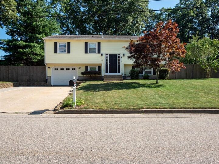Property Photo:  150 Acorn Lane  RI 02893 