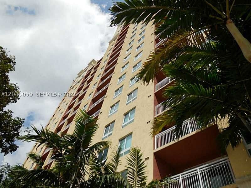 Property Photo: 7355 SW 89th St 722N FL 33156