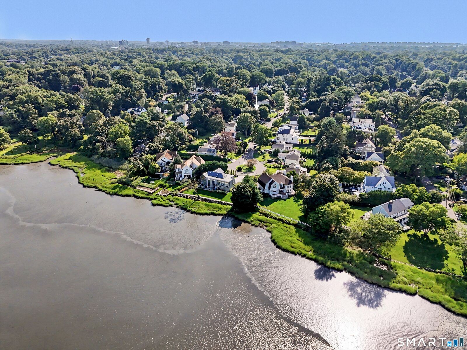 Property Photo: 5 Bayside Terrace CT 06878