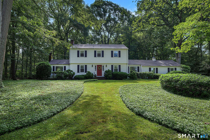Property Photo:  7 Milestone Lane  CT 06443 