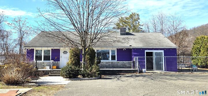 Property Photo:  68 Mill Plain Road  CT 06811 