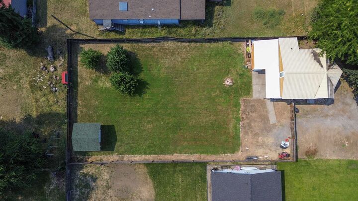 Property Photo:  475 W 9th Ave  WA 99141 