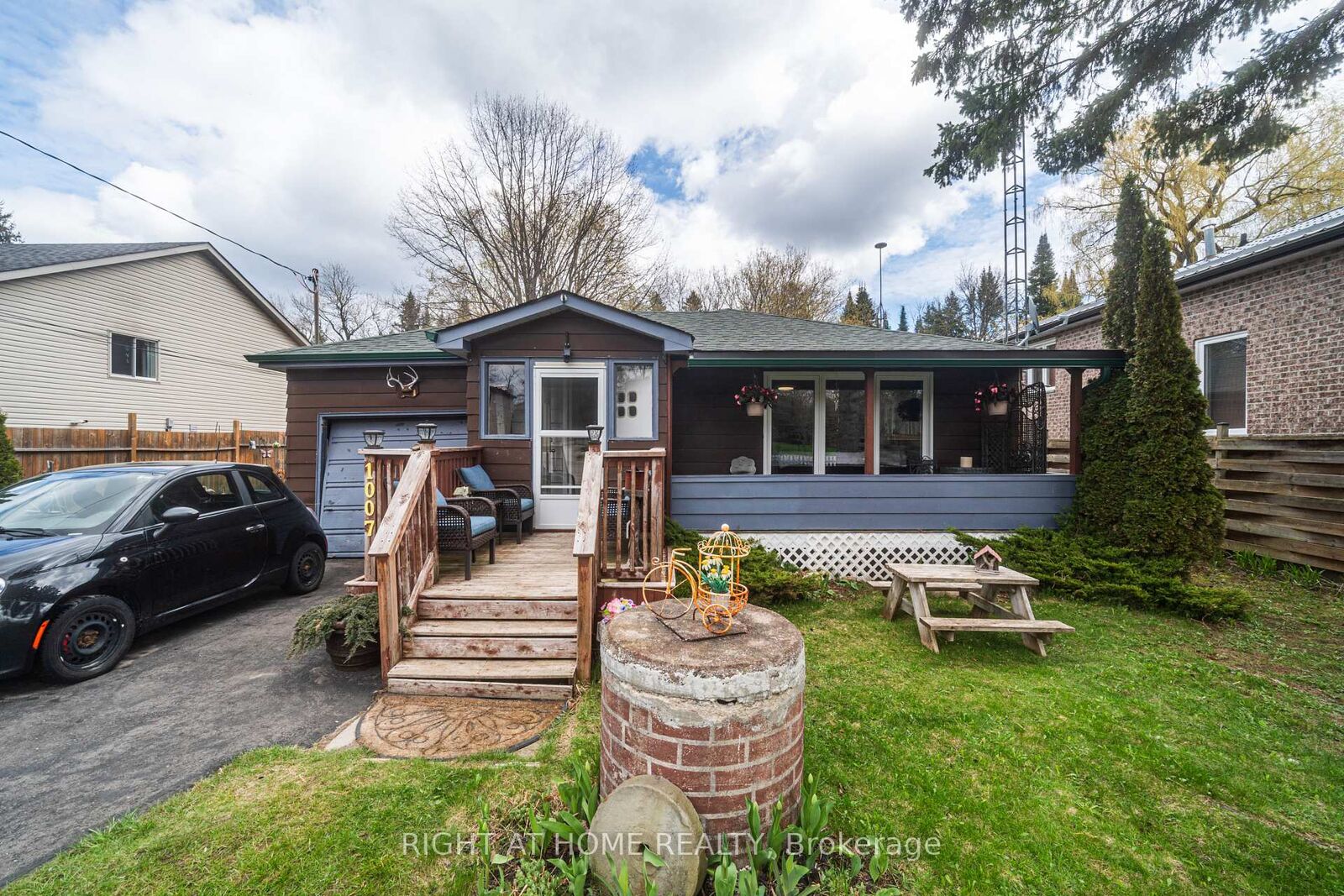 Property Photo:  1007 Ferrier Avenue  ON L0L 1W0 