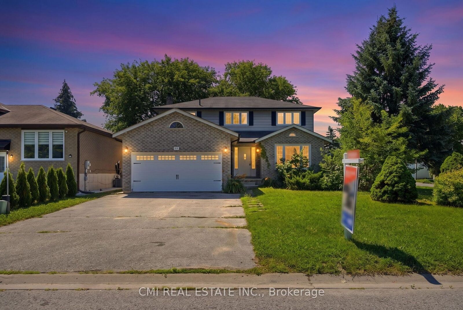 Property Photo: 39 Camrose Drive ON L4P 3L6