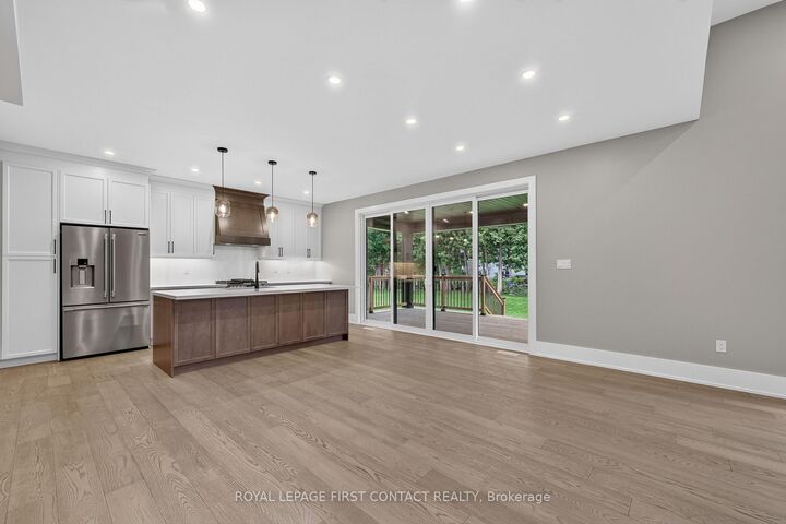 Property Photo: 933 7th Line Upper ON L9S 4G1