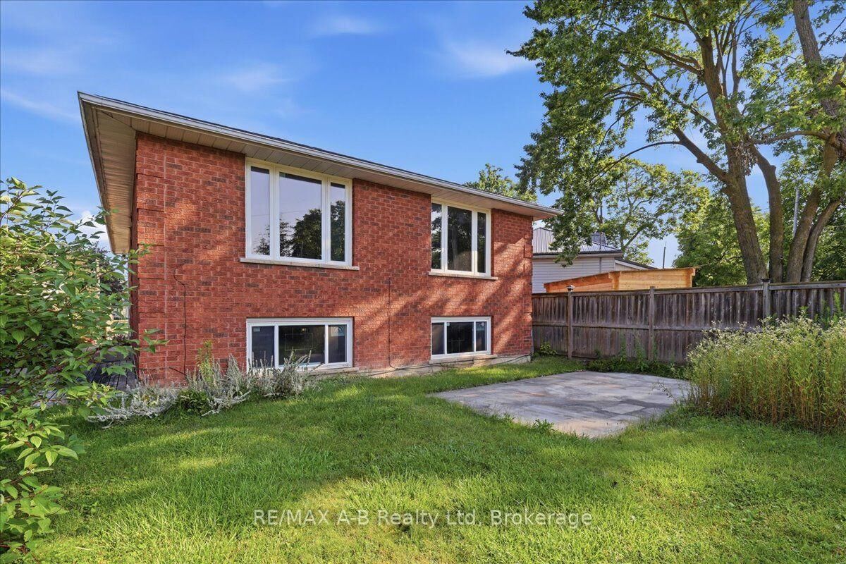 Property Photo: 15 Railway Street ON N5A 2H8