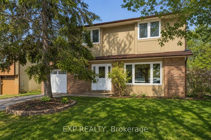 Property Photo: 113 Oren Boulevard ON L4N 4M3