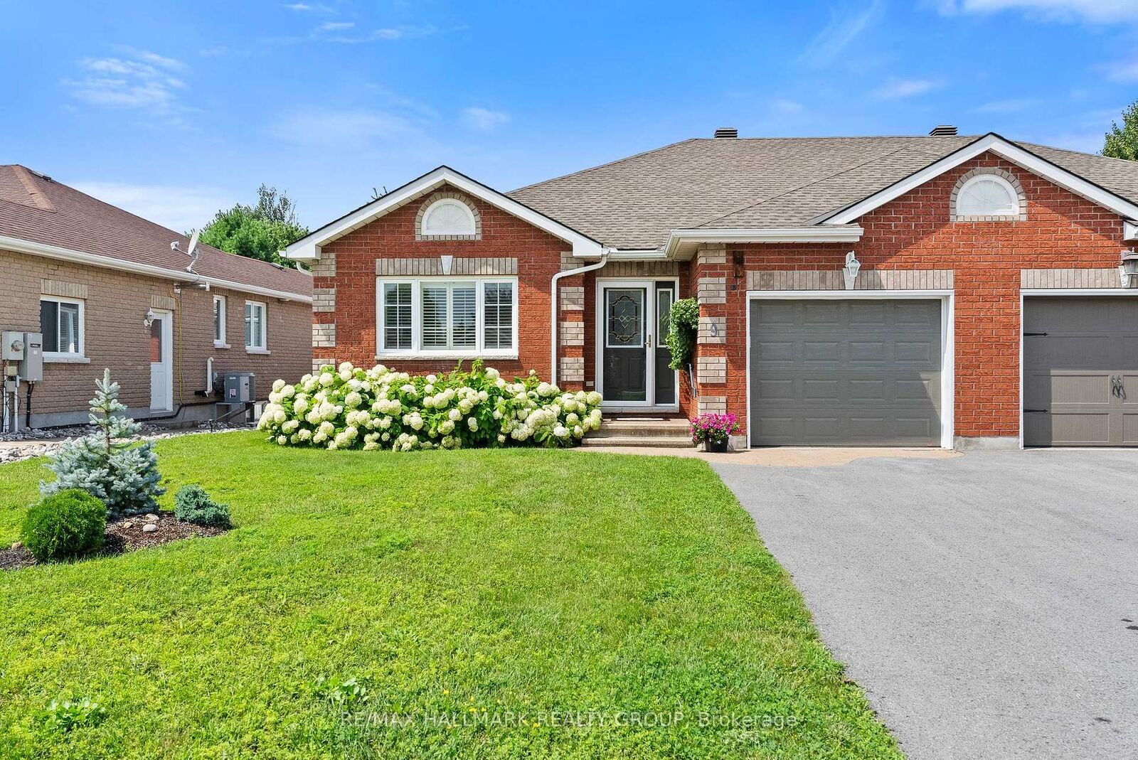 Property Photo:  9 Dr Gordon Crescent  ON K0G 1J0 