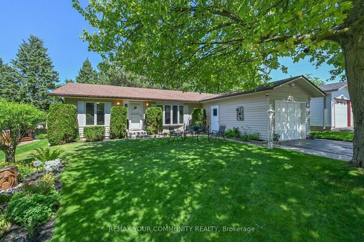 76 Tecumseth Pines Drive — photo 1