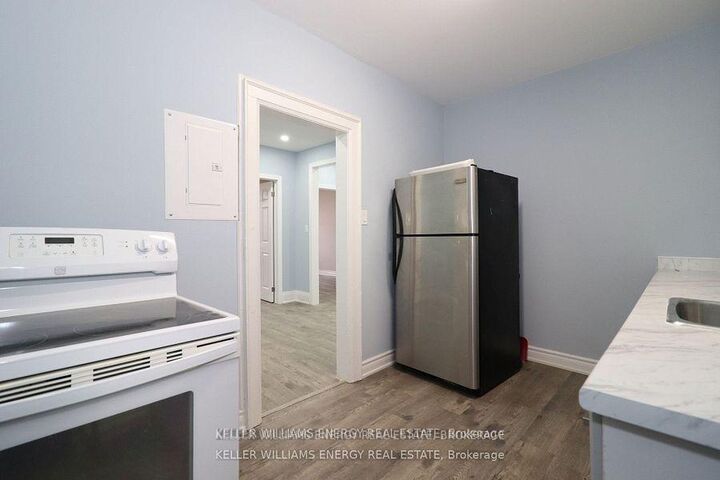 Property Photo: 84 Simcoe Street N 1 ON L1G 4S2