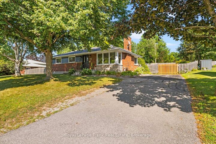 Property Photo:  155 Cromwell Street  ON K0L 1L0 